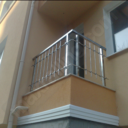 Парапети за тераси